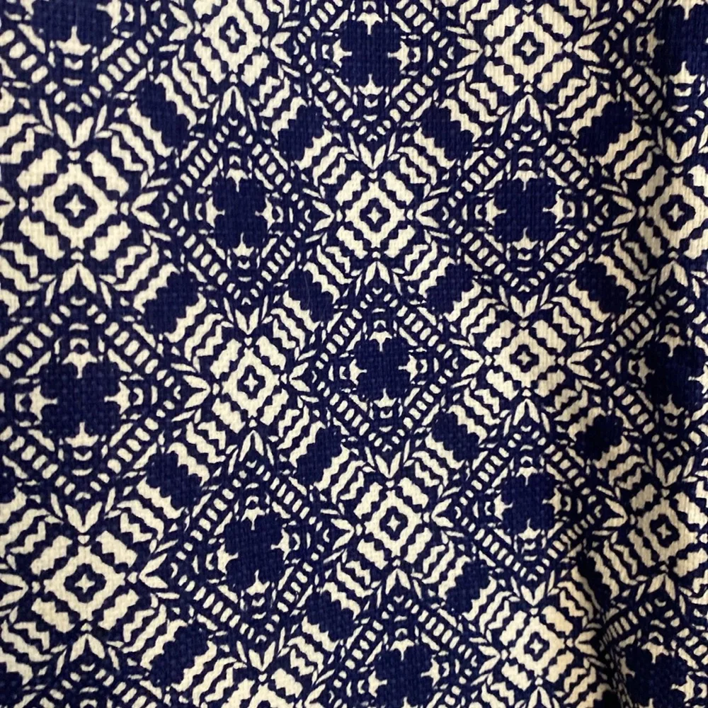 J, Crew navy blue and white design on skirt womens - Picture 3 of 5